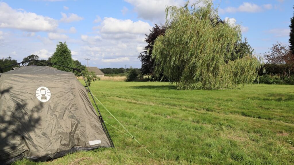 tent field with tent and surrounding fields, campsites in burntwood